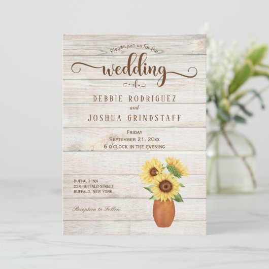 Rustic Sunflower Floral on Wood Wedding Invitation 招待状 (スタンド正面)