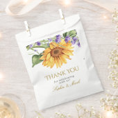 Rustic Sunflowers & Lavender Wedding フェイバーバッグ (クリップ留めされた状態)