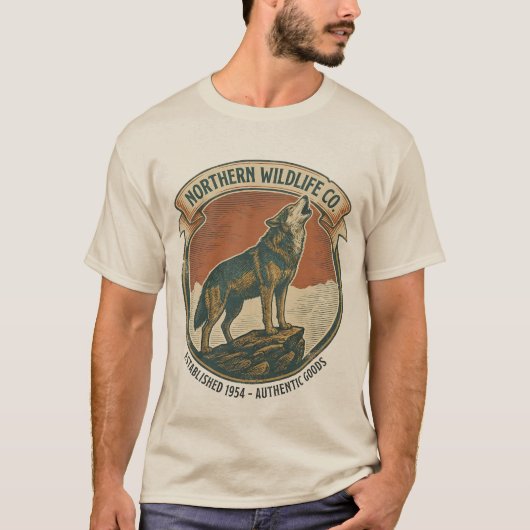 Rustic Vintage Howling Wolf Nature Lover Tシャツ (正面)