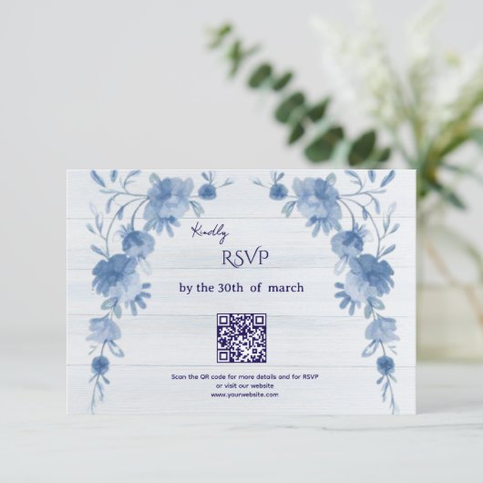 Rustic Wood  Blue Floral Elegant Wedding  出欠カード (スタンド正面)