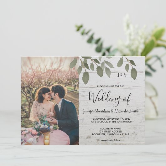 Rustic wood botanical monogrammed photo Wedding 招待状 (スタンド正面)