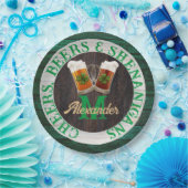  rustic wood Cheers Beers Shenanigans  ペーパープレート (パーティー)