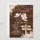 Rustic Wood Cowgirl is on the way baby shower 招待状 (正面)