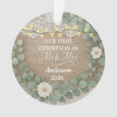 Rustic Wood & Eucalyptus Mr & Mrs Christmas オーナメント (正面)