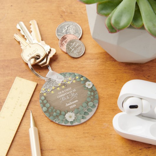 Rustic Wood & Eucalyptus Mr & Mrs Christmas キーホルダー (デスク)