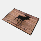 Rustic Wood Family Name Moose Silhouette ドアマット (アングル)