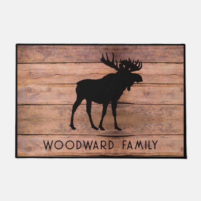 Rustic Wood Family Name Moose Silhouette ドアマット (正面)