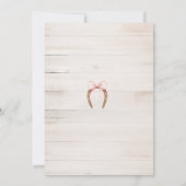 Rustic Wood Pink Boots and Bows Baby Shower 招待状 (裏面)