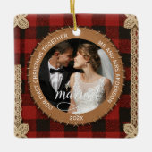 Rustic Wood Plank Plaid First Christmas Married  セラミックオーナメント (正面)
