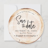 Rustic Wood Slice wedding Save the Date 招待状 (正面)