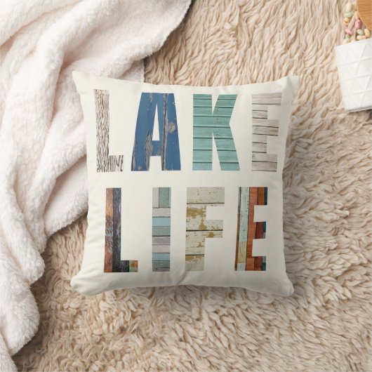 Rustic Wooden Planks "LAKE LIFE" Throw Pillow クッション (ブランケット)
