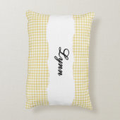 Rustic Yellow Gingham Personalized Name アクセントクッション (裏面(縦))