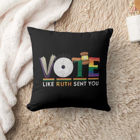 Ruthのように投票あなたをガヴェルfeminists Lgbtプライド クッション (ブランケット)