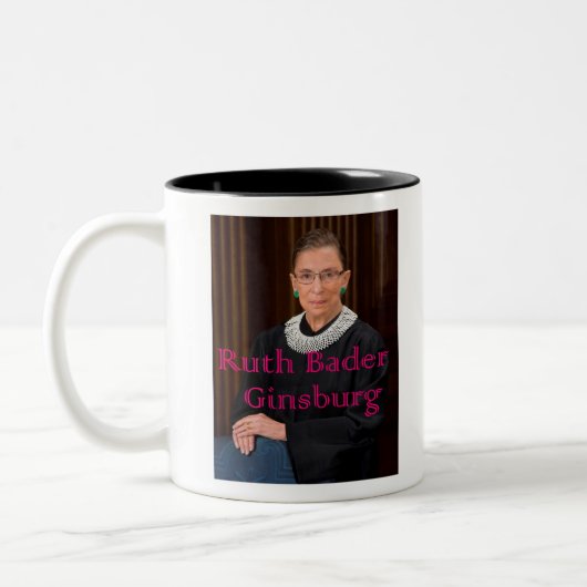 ruth_bader_ginsburgの小さい一流の悪い状態 ツートーンマグカップ (左)