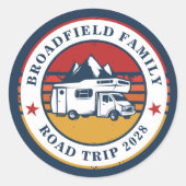 RVロードトリップママ一致する家族の休暇 ラウンドシール (正面)