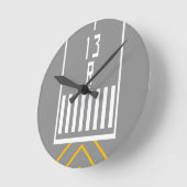 RWY Threshold 13R ラウンド壁時計 (傾斜)