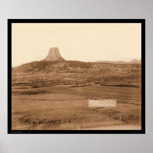 Ryan's Ranch & Distant View Devil's Tower WY 1890 ポスター (正面)