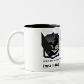 Ryersonの保険のマグ ツートーンマグカップ (左)