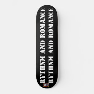 RYTHNMとロマンススケートボード スケートボード