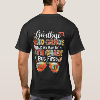 Sの最後の日の4年生に行く途中で3年生バイバイ Tシャツ