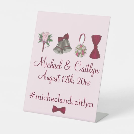 sベル結婚フラワーボウタイナプキンパーソナライズされたズ 台座サイン (正面)