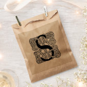 「S」のレトロなケルト結びのイニシャルマーク フェイバーバッグ (クリップ留めされた状態)