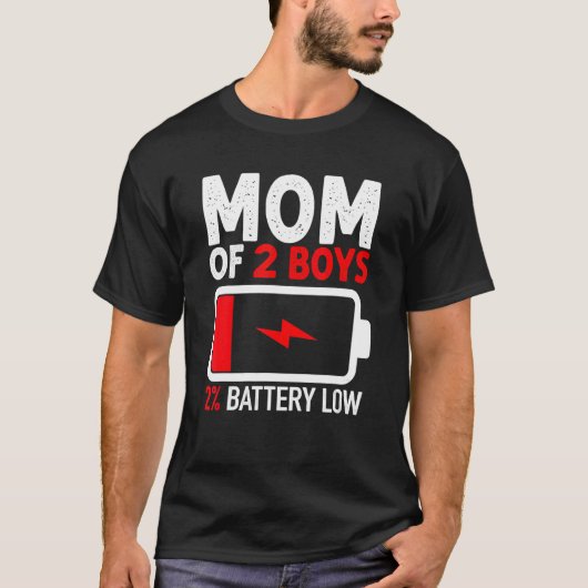 S Mom Of 2男の子2バッテリ低い母の日の母親 Tシャツ (正面)