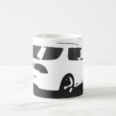 Saab 9-5の航空機の後部-軽いbackroundの木炭 コーヒーマグカップ (中央)