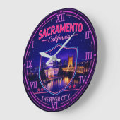 Sacramento California Capitol Skyline ラージ壁時計 (傾斜)