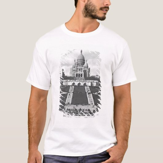 Sacre-Coeurのバシリカ会堂、Montmartre 1876-1910年 Tシャツ (正面)