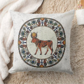 Sacred Apis Bull: Strength & Vitality クッション (ブランケット)