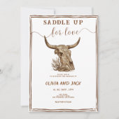 Saddle Up for Love Western Ranch Cow Skull Wedding 招待状 (正面)