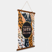 Safari 30th Birthday Welcome Sign Abstract Animal 吊り下げ型タペストリー (傾斜あり)
