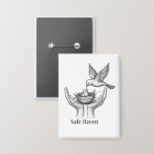 Safe Haven - 人の手の中の鳥 自然アートマーケット 缶バッジ (正面/裏面)