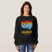 Sagarmatha National Park Souvenir Everest Tibet Ne スウェットシャツ (正面フル)