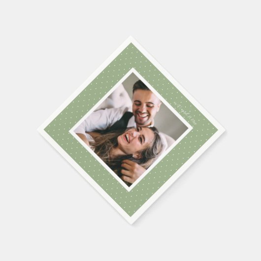 Sage モダン ScriptとChic Dotsの結婚写真 スタンダードカクテルナプキン (角)