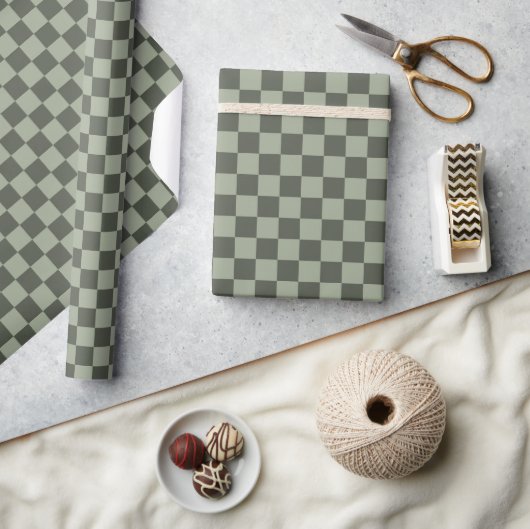 Sage Dark Green Checker Checkerboard Checkered ラッピングペーパー (クラフト)