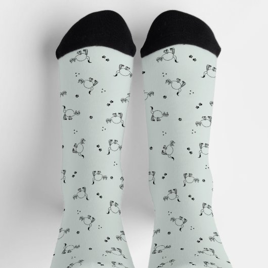 Sage Gray Green Cat Line Art Pattern Socks ソックス (上部)