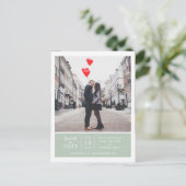 Sage Greenのシンプルと写モダン真日付を保存 案内ポストカード (スタンド正面)