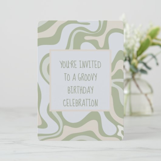 Sage GreenのGroovy誕生日 招待状 (スタンド正面)