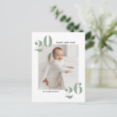 Sage Greenはっきりしたタイポグラフィ2025年新年写真 シーズンポストカード (スタンド正面)