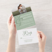 Sage Greenエレガント Overlay Photo Monogram結婚's オールインワン招待状 (貼ってはがせる)