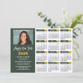 Sage Green 2025カレンモダンダービジネス写真 シーズンカード (スタンド正面)