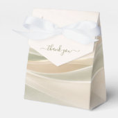 Sage Green and Ivory Favor Boxes フェイバーボックス (正面サイド)