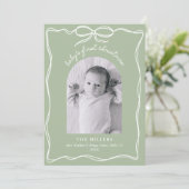 Sage Green Baby's 1st Christmas Bow Family Photo シーズンカード (スタンド正面)