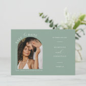 Sage Green Boho Arch写真QRコード日付の保存 招待状 (スタンド正面)