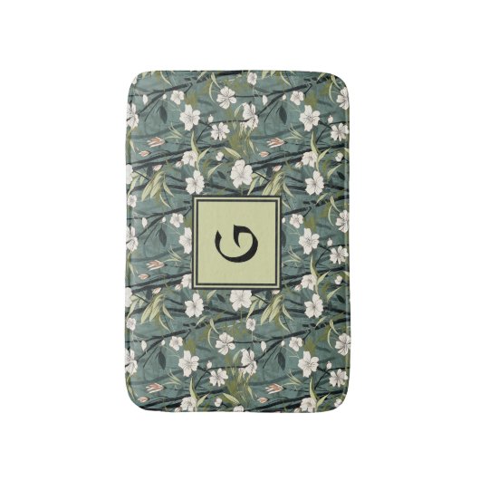 Sage Green Chinoiserie Floral White Initial バスマット (正面縦)