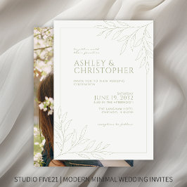 Sage Green Folidsモダン Outline Photo's 結婚 招待状