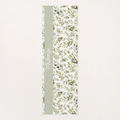 Sage Green French Country Chic Olive Name Monogram ヨガマット (正面)