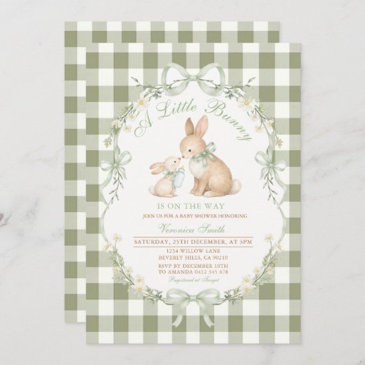 Sage Green Gingham Bunny Neutral Baby Shower  招待状 (正面/裏面)